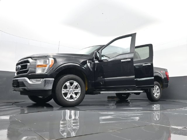 Used 2022 Ford F150 XLT w/ XTR Package AWD/4WD image 30