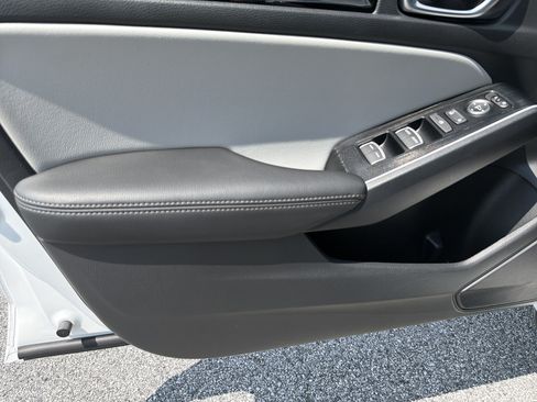 Used 2025 Honda Civic Sport Touring image 13