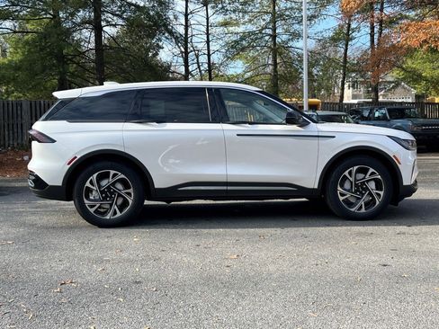 New 2026 Lincoln Nautilus Premier w/ Equipment Group 102A image 3