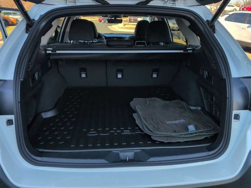 Used 2025 Subaru Outback Onyx Edition XT image 34