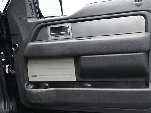 Used 2012 Ford F150 Raptor w/ Raptor Luxury Pkg image 25