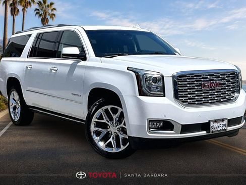 Used 2020 GMC Yukon XL Denali w/ Denali Ultimate Package AWD/4WD image 1
