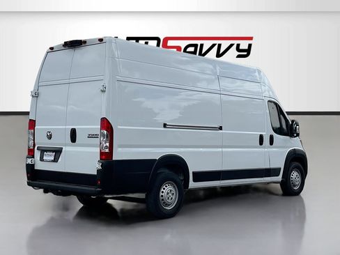 Used 2024 RAM ProMaster 3500 w/ Safety Group FWD image 7