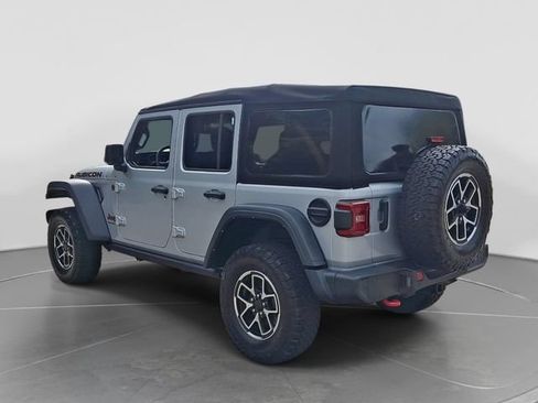 Used 2024 Jeep Wrangler Unlimited Rubicon w/ Safety Group AWD/4WD image 5