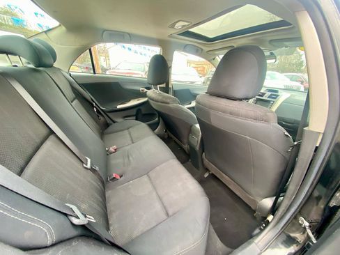 Used 2012 Toyota Corolla S image 10