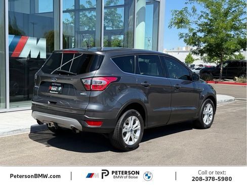 Used 2017 Ford Escape SE AWD/4WD image 5