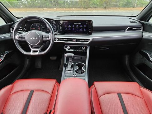 Used 2023 Kia K5 GT-Line image 13