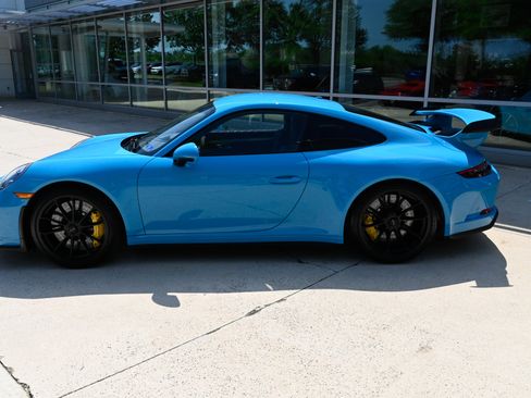 Used 2018 Porsche 911 GT3 RWD image 8