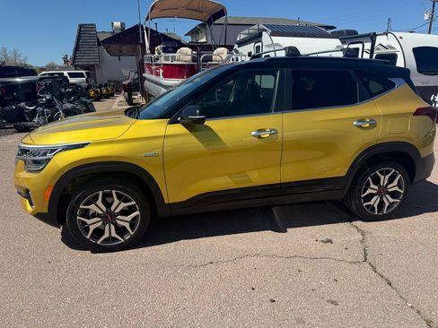 Used 2022 Kia Seltos SX AWD/4WD image 4