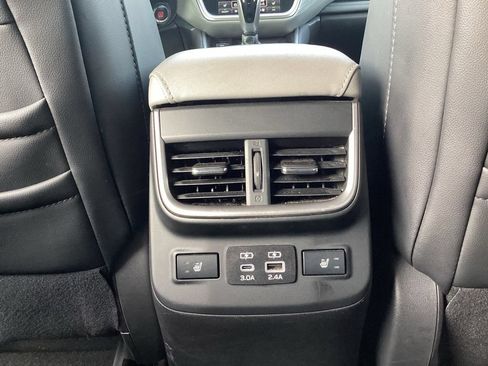 Used 2024 Subaru Outback Limited AWD/4WD image 17