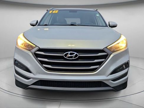 Used 2016 Hyundai Tucson Sport image 5