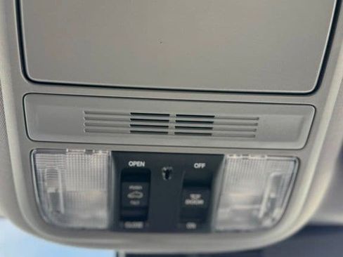 Used 2019 Honda Pilot EX-L image 18