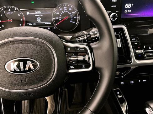 Used 2021 Kia Sorento SX AWD/4WD image 12