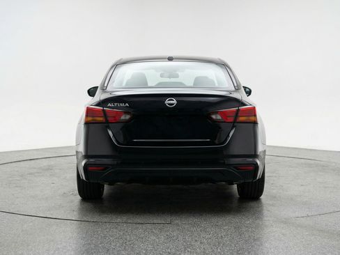 Used 2025 Nissan Altima 2.5 SV image 7