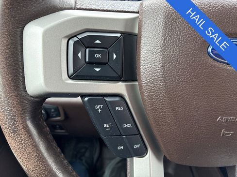 Used 2019 Ford F150 King Ranch w/ Equipment Group 601A Luxury AWD/4WD image 33