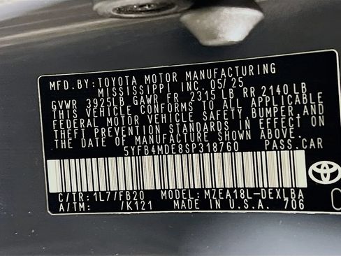 Certified 2025 Toyota Corolla LE FWD image 28