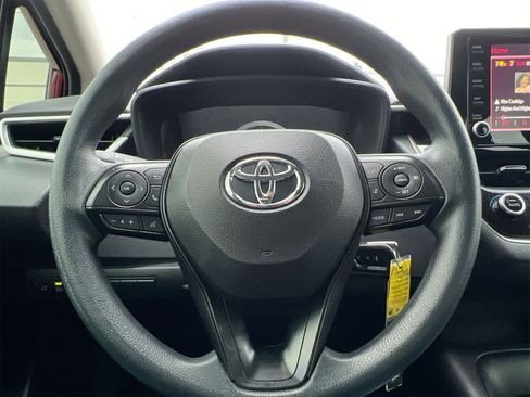Used 2022 Toyota Corolla LE image 22