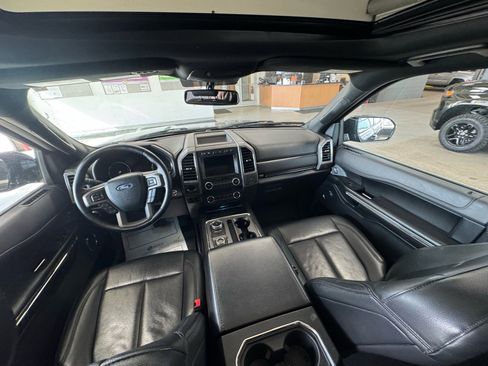 Used 2019 Ford Expedition Max XLT w/ Equipment Group 202A image 15