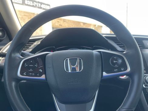 Used 2016 Honda Civic Touring image 16