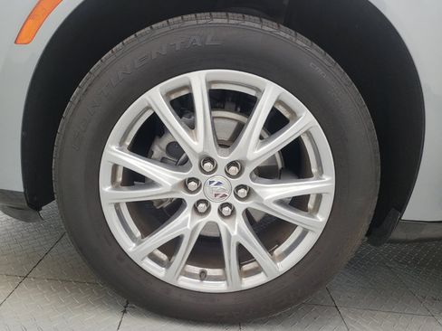 Used 2023 Buick Enclave Essence w/ Experience Buick Package FWD image 31