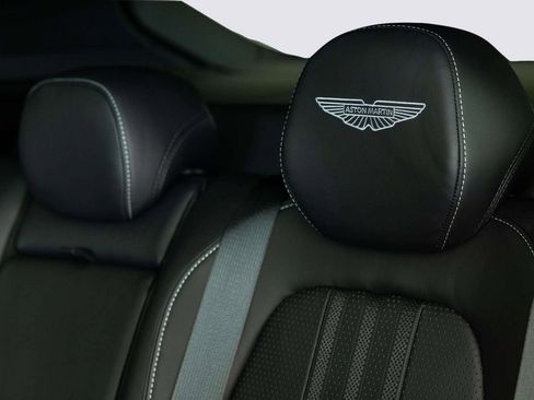 New 2026 Aston Martin DBX 707 image 42