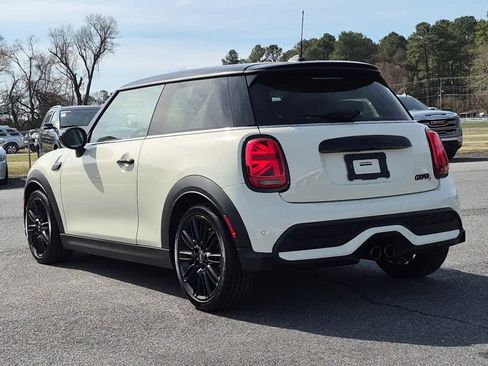 Used 2023 MINI Cooper S image 4
