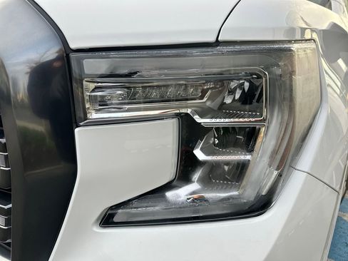 Used 2020 GMC Sierra 1500 AT4 image 9