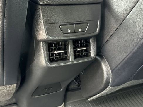 Used 2026 Chevrolet Equinox RS w/ Convenience Package III image 11