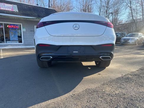 Used 2024 Mercedes-Benz GLC 300 4MATIC image 18