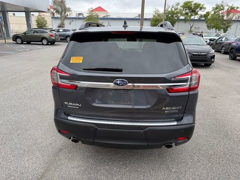 Used 2023 Subaru Ascent Limited w/ Technology Package AWD/4WD image 6