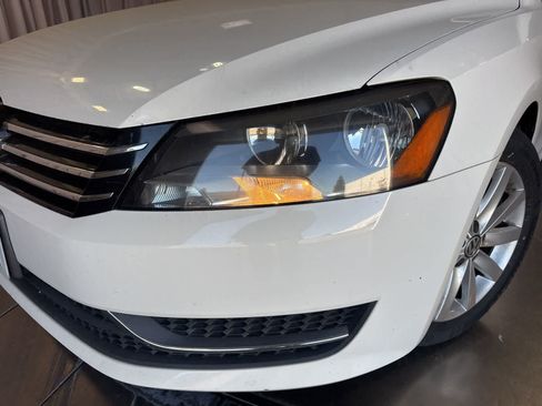 Used 2012 Volkswagen Passat 2.5 S FWD image 9