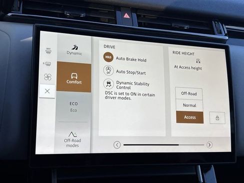 Used 2024 Land Rover Range Rover Velar Dynamic SE image 36