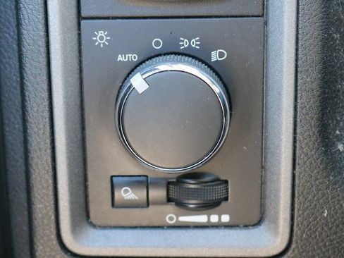 Used 2016 RAM 1500 Tradesman w/ Power & Remote Entry Group image 26