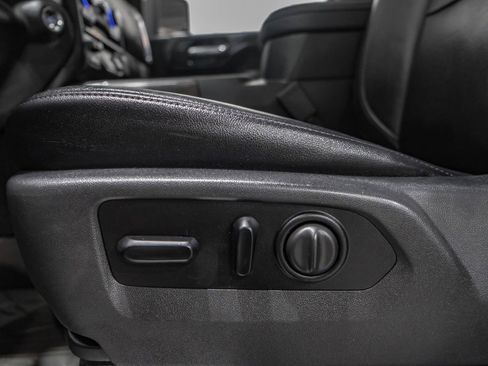 Used 2020 Chevrolet Silverado 2500 LTZ w/ LTZ Plus Package image 33