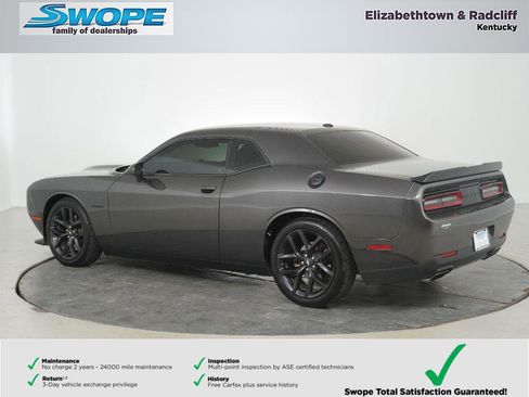 Certified 2022 Dodge Challenger R/T w/ Blacktop Package RWD image 5