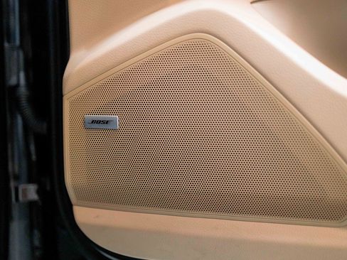 Used 2019 Porsche Cayenne image 85