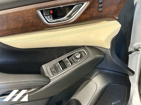 Used 2022 Subaru Ascent Touring AWD/4WD image 20