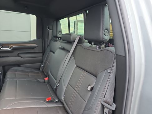 Used 2024 Chevrolet Silverado 1500 High Country w/ High Country Premium Package image 16