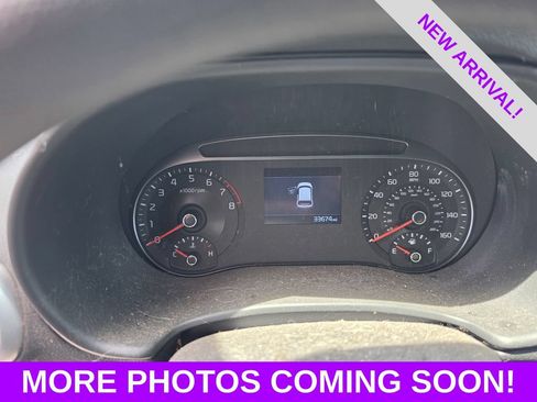 Used 2020 Kia Soul LX FWD image 5