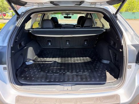 Used 2021 Subaru Outback Limited w/ Popular Package #2 AWD/4WD image 10