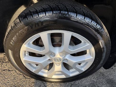 Used 2013 Nissan Rogue SL AWD/4WD image 22
