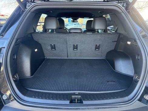 Used 2026 Chevrolet Equinox LT w/ Convenience Package II image 9