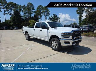 Used 2025 RAM 3500 Big Horn AWD/4WD video 1