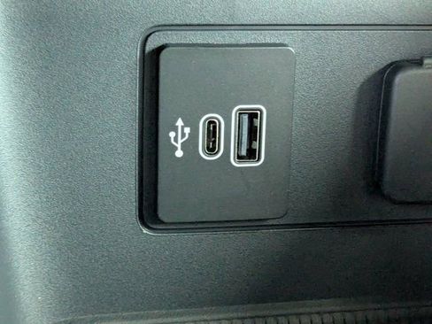 New 2026 Ford Explorer Platinum image 26