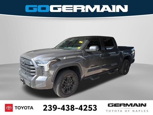 Used 2025 Toyota Tundra SR5 w/ SR5 Convenience Package AWD/4WD image 1