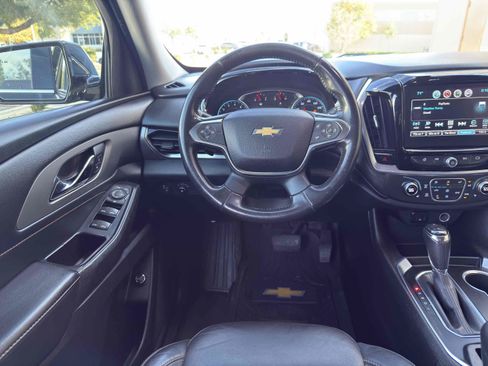 Used 2019 Chevrolet Traverse LT w/ LPO, Floor Liner Package FWD image 27