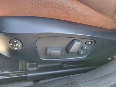 Used 2011 BMW 328i xDrive Sedan image 17