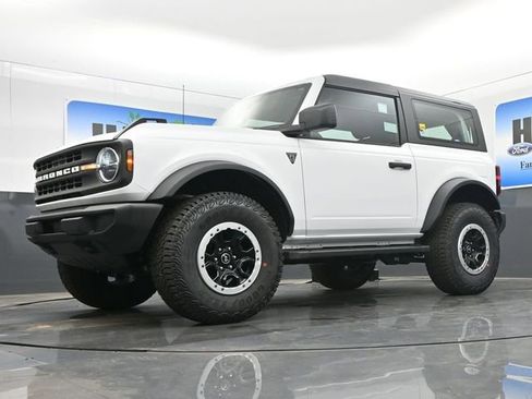 New 2026 Ford Bronco 2-Door w/ Sasquatch Package AWD/4WD image 18