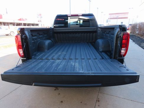 Used 2023 GMC Sierra 1500 Elevation w/ Preferred Package image 19