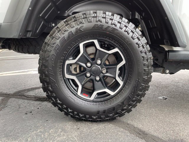 Used 2022 Jeep Gladiator Rubicon w/ LED Lighting Group AWD/4WD image 29